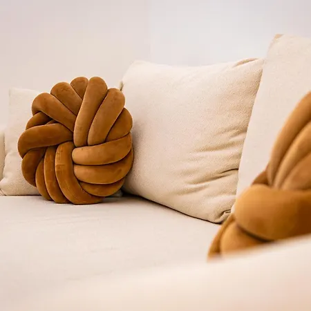 Happy People 1-bd - White By Flat Mаnager شقة بلوفديف