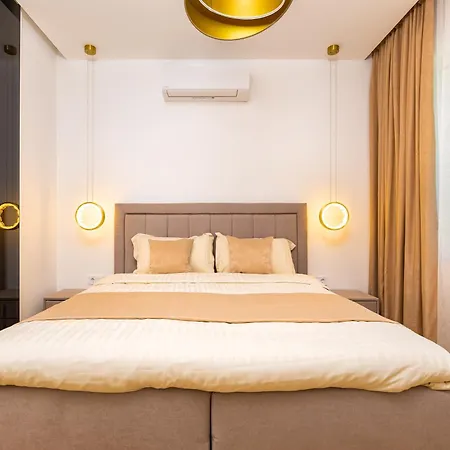 Happy People 1-bd - White By Flat Mаnager