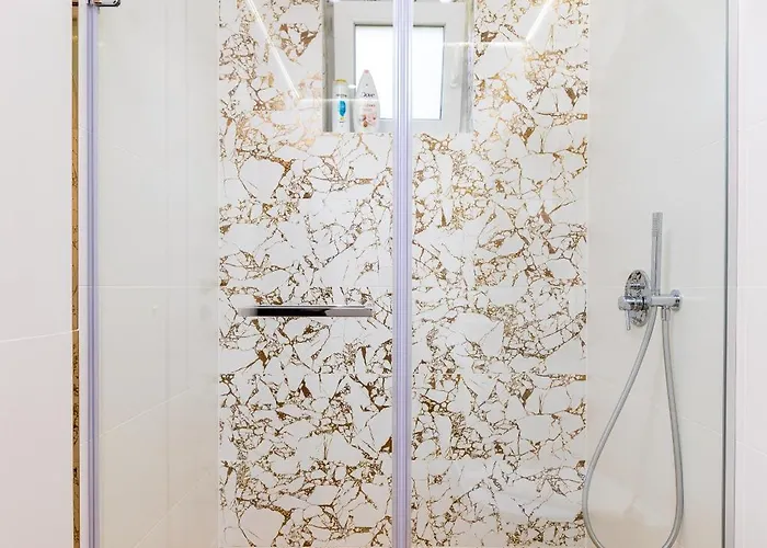 Happy People 1-bd - White By Flat Mаnager * 普罗夫迪夫