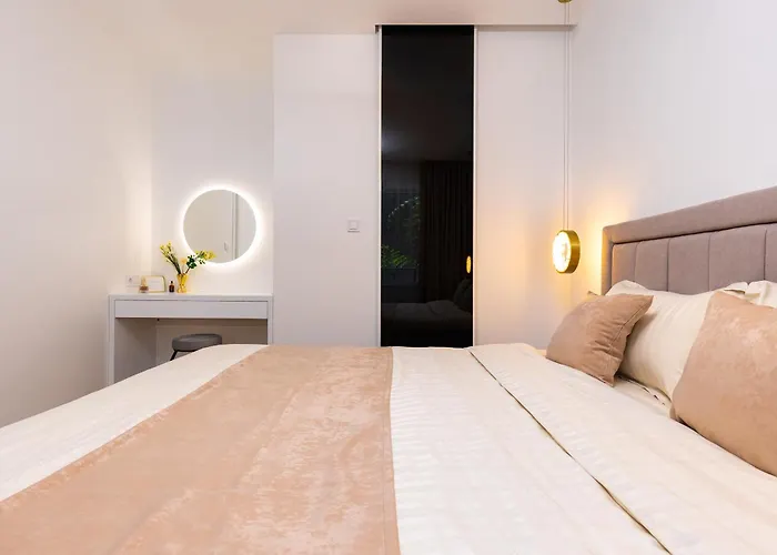 Happy People 1-bd - White By Flat Mаnager Apartment *